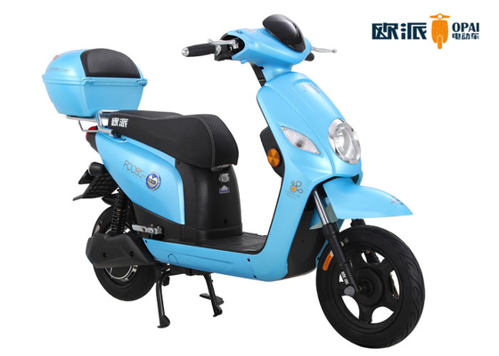 Blaue Mädchen-elektrischer Roller, starke Mädchen-elektrisches Motorrad